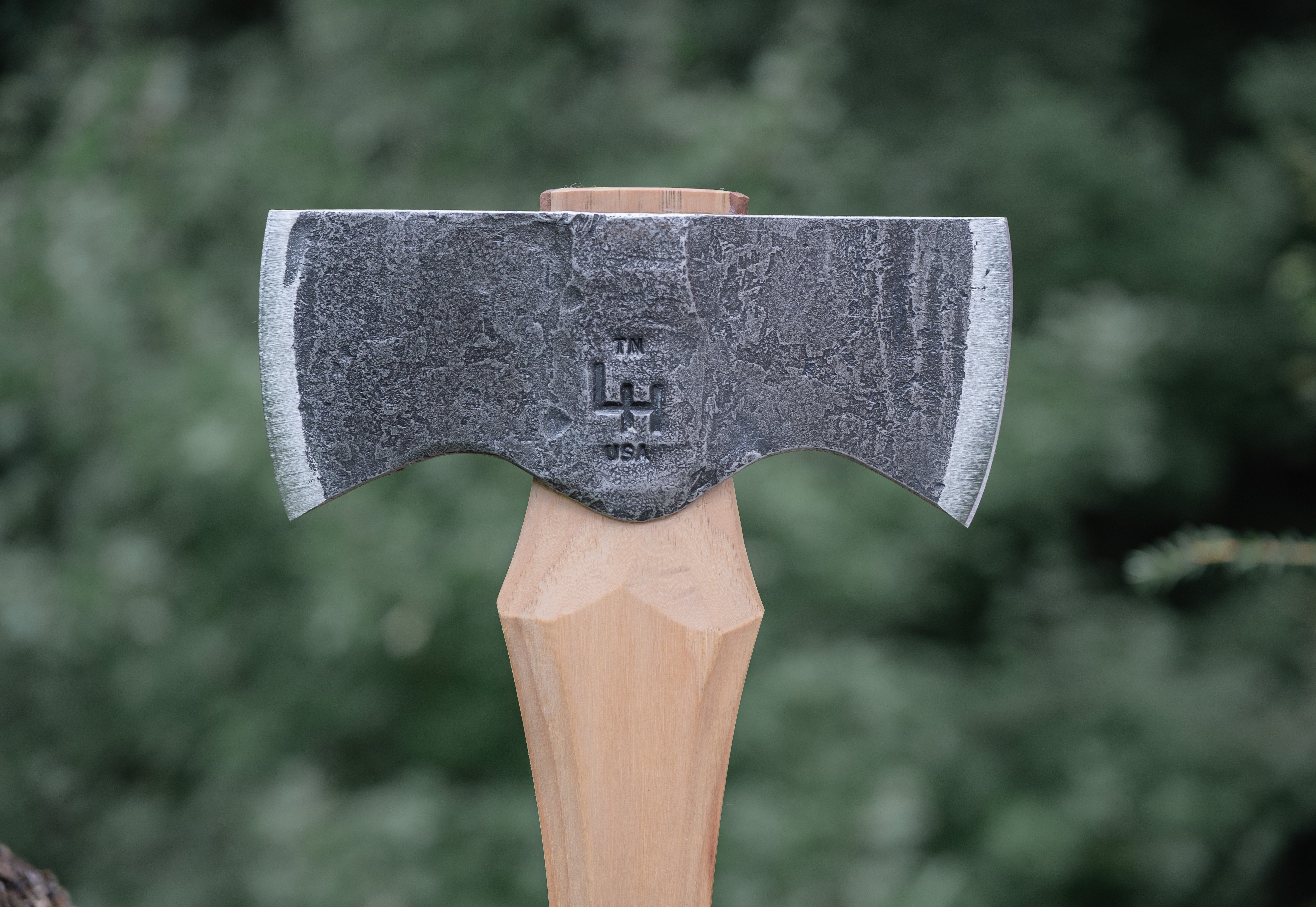 Saddle Axe