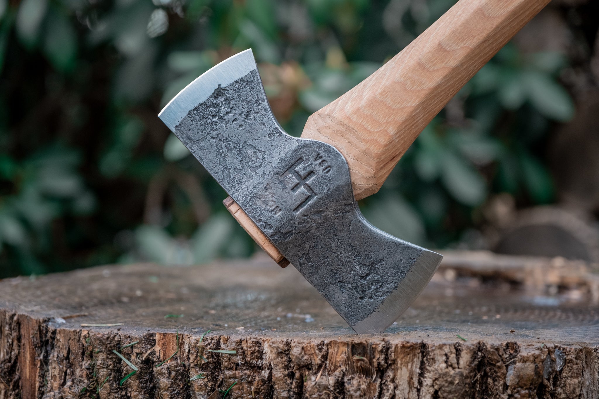 Hawksbill w/ lanyard hole