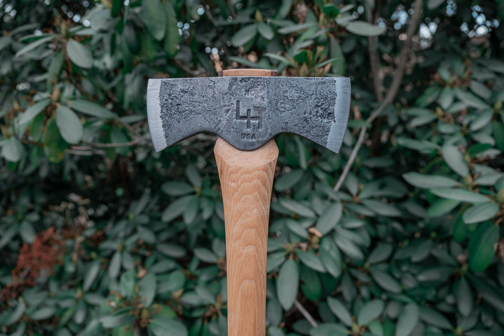 Hawksbill w/ lanyard hole