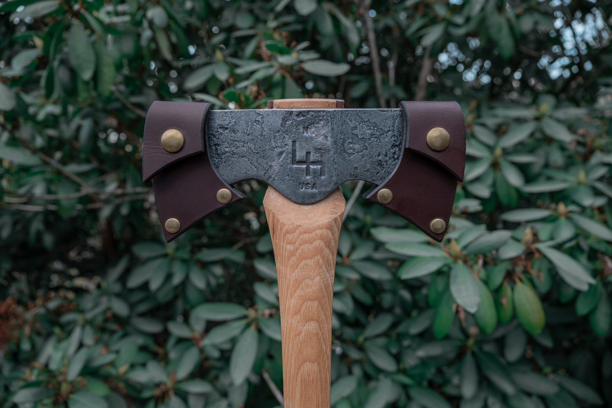 Hawksbill w/ lanyard hole