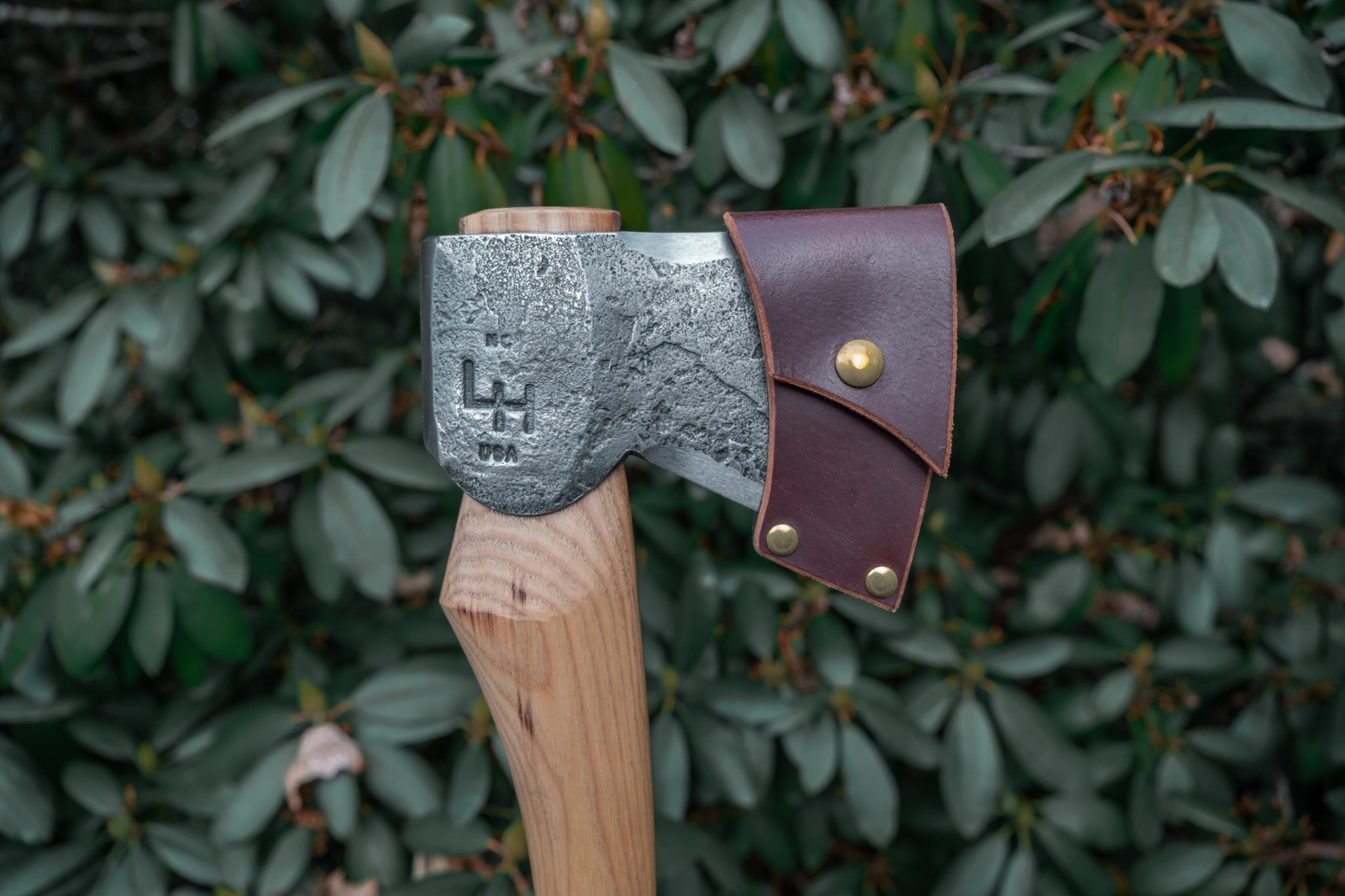 3LB Custom Axe W/ Rounded Poll