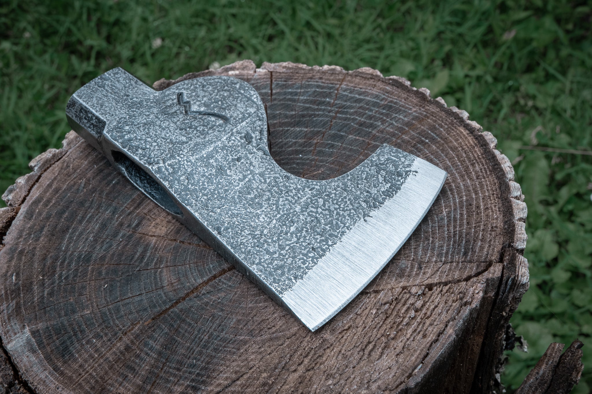 bearded axe blade