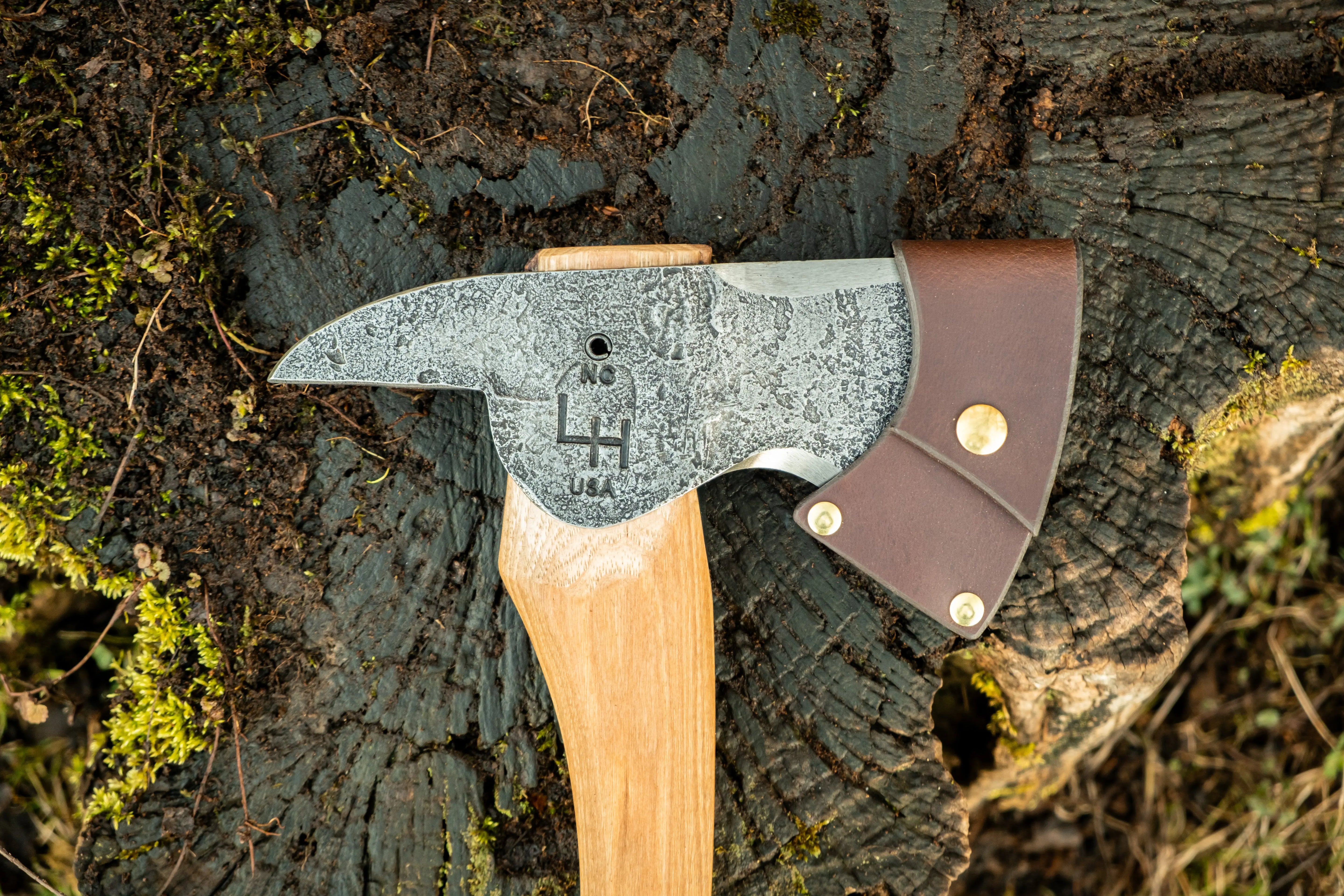 firemans axe with sheath