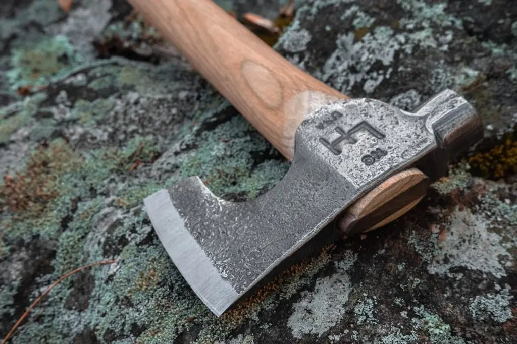 Round Poll Mountaineer