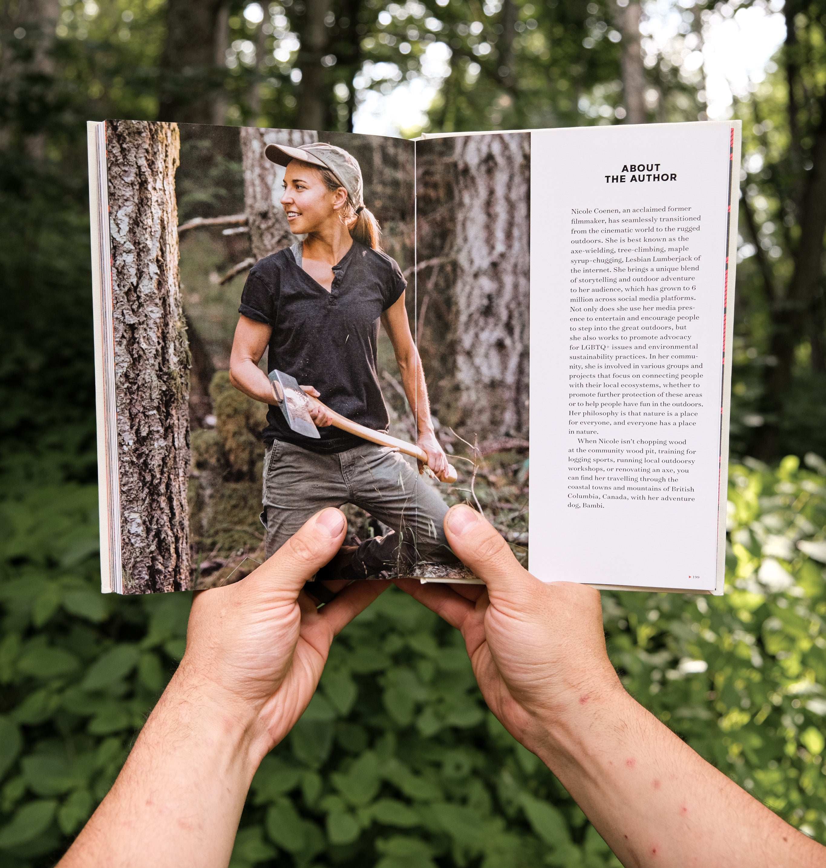 Axe In Hand - Nicole Coenen – Hoffman Blacksmithing
