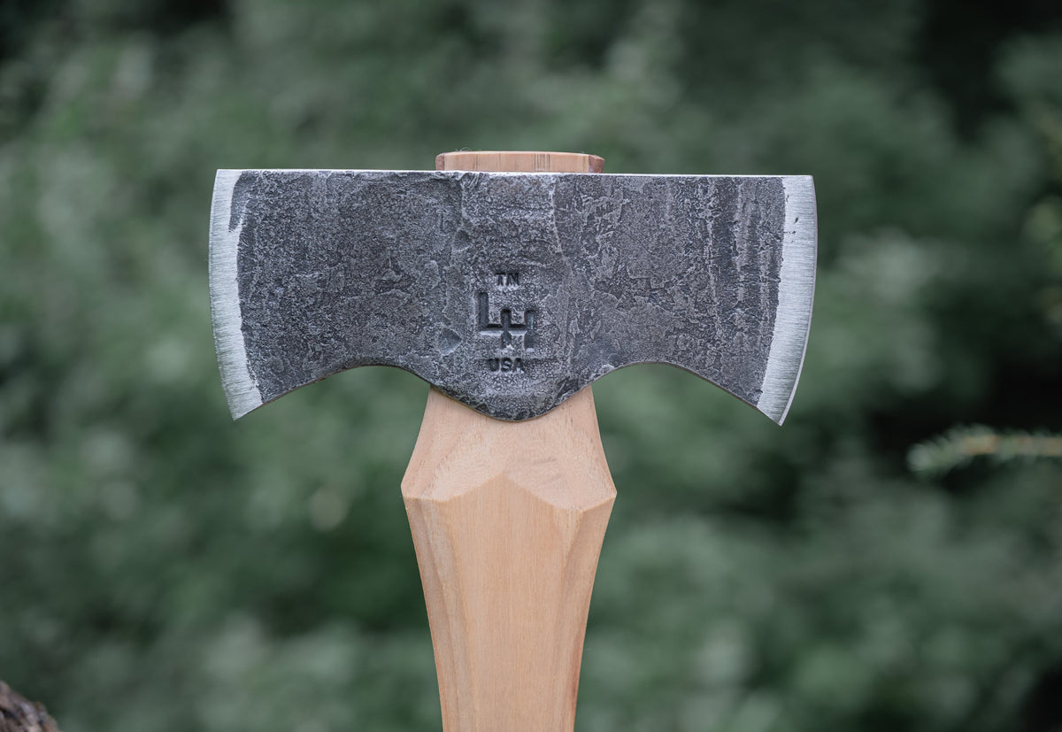 Saddle Axe