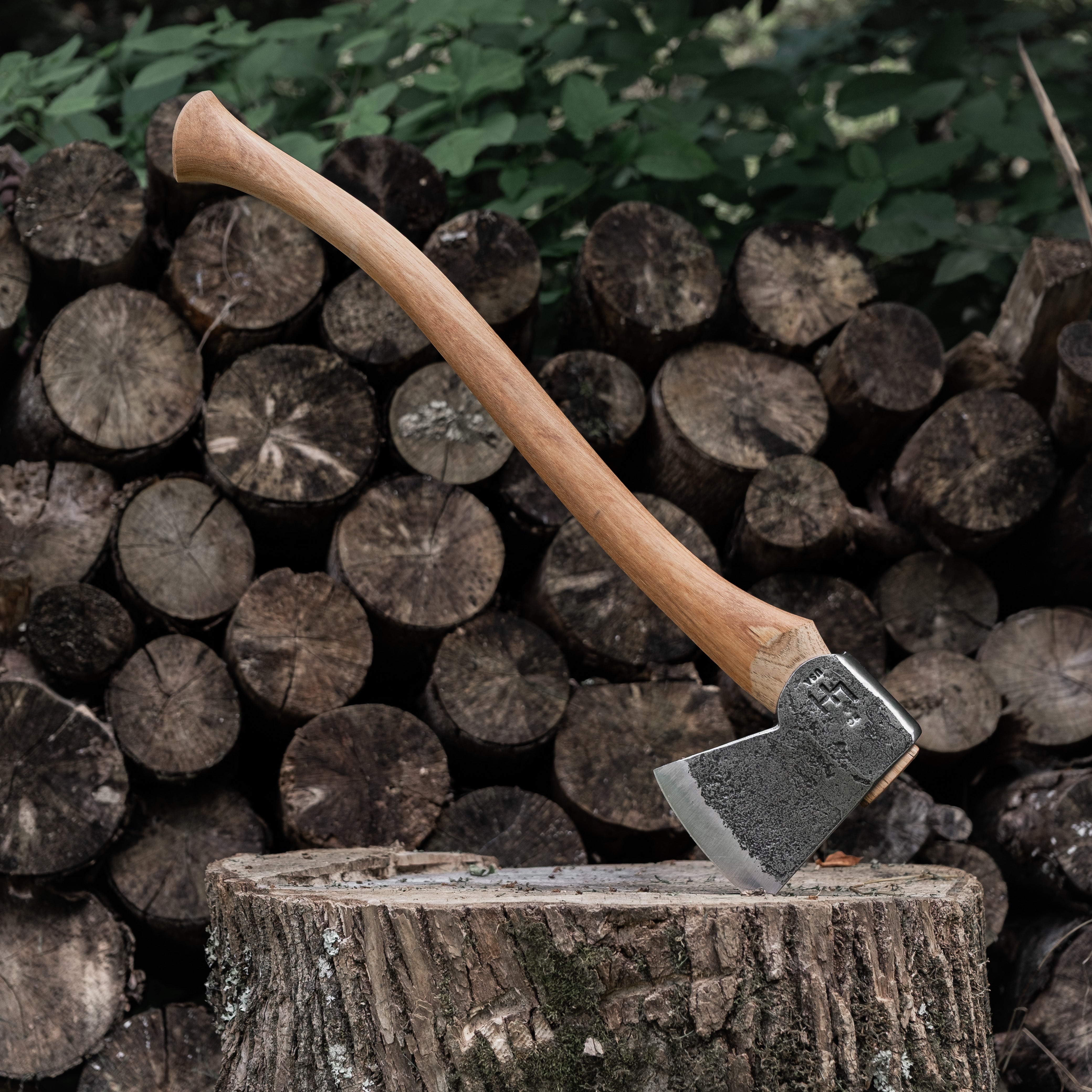 3LB rounded hunters poll axe