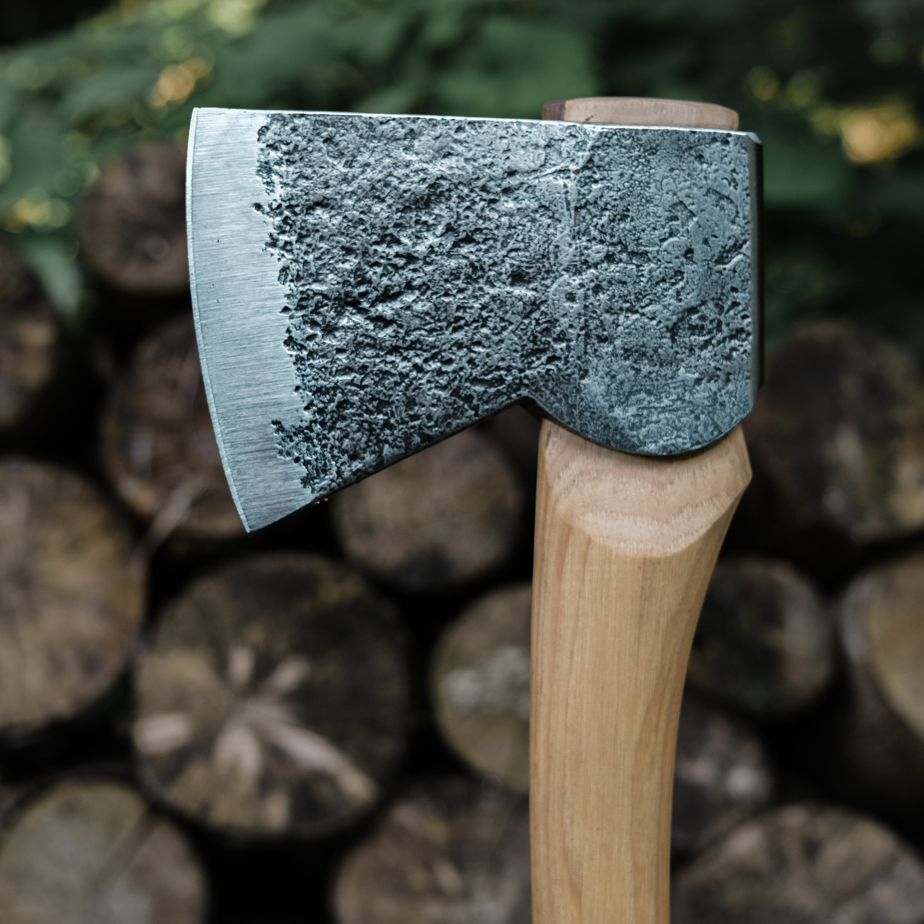Mis-stamp 3LB rounded hunters poll axe