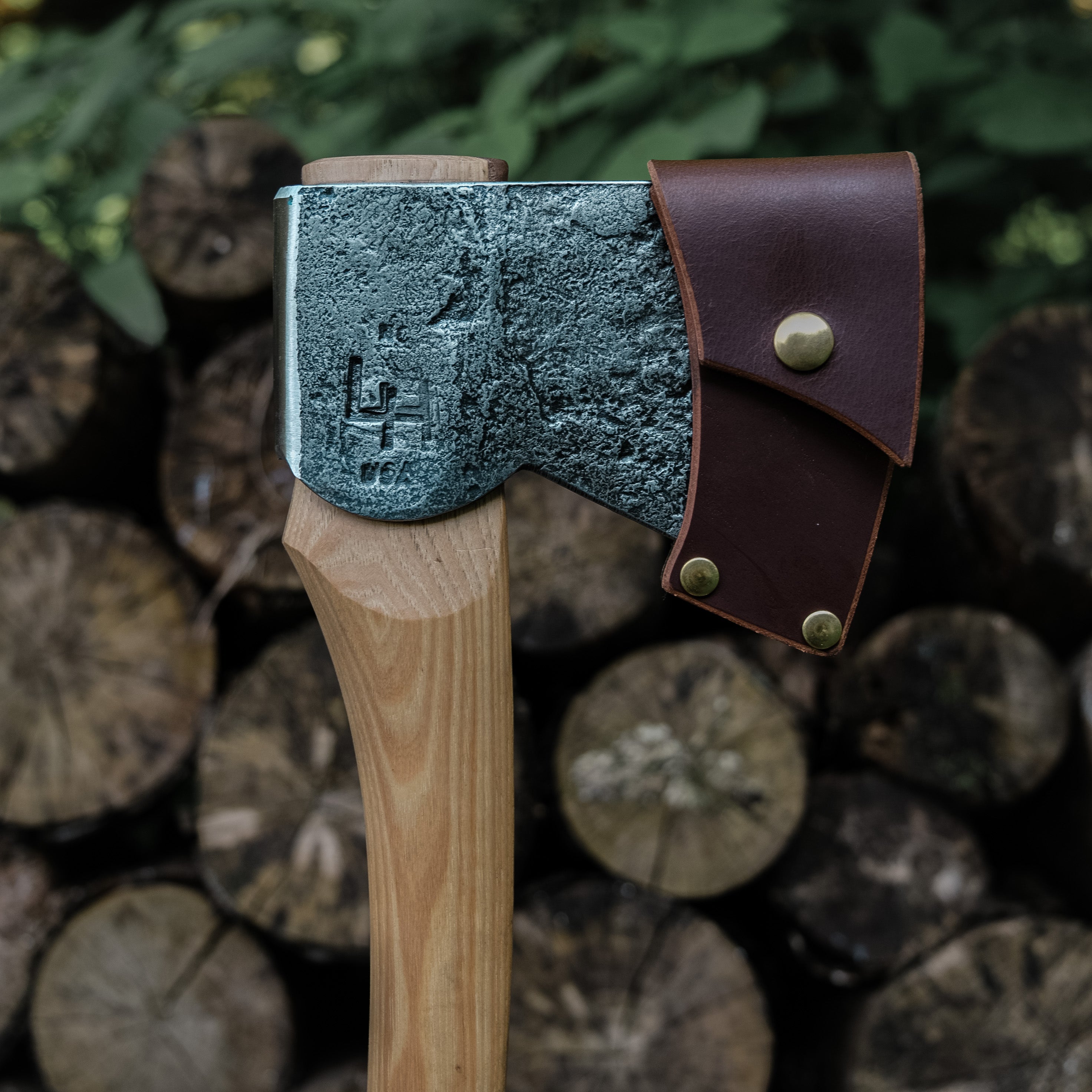 Mis-stamp 3LB rounded hunters poll axe