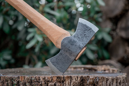 Hawksbill w/ lanyard hole